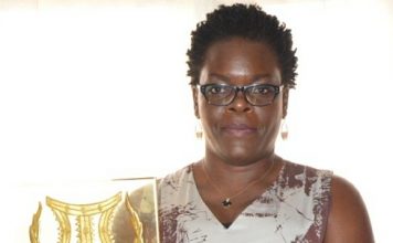 Presse Ivoirienne : face aux difficultés des médias, l’Ebony 2016 interpelle