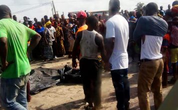 Accident de circulation à Port-Bouet : Un gros camion berne chargé de sable fauche mortellement deux femmes