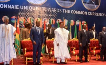 BFMTV: 15 Etats d’Afrique de l’Ouest veulent remplacer le franc CFA par une monnaie unique dès 2020