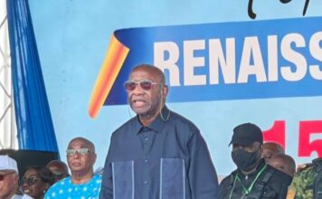Gbagbo élargit son discours aux enjeux internationaux