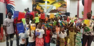 EEFNAD : DES KITS SCOLAIRES, DE LA JOIE ET UN MESSAGE D’ESPOIR POUR 46 ÉLÈVES