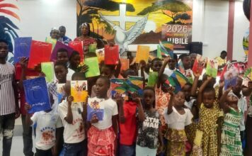 EEFNAD : DES KITS SCOLAIRES, DE LA JOIE ET UN MESSAGE D’ESPOIR POUR 46 ÉLÈVES